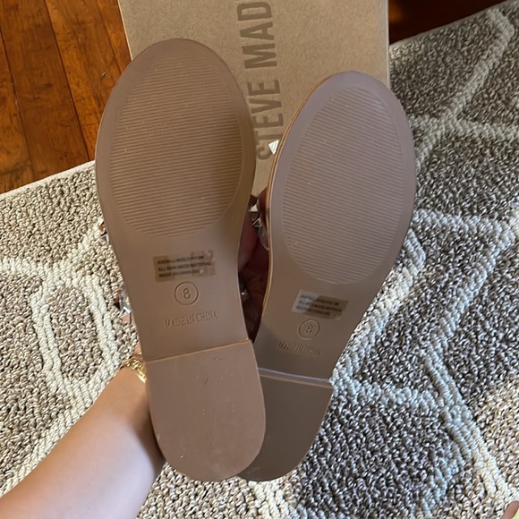 MAKE AN OFFER! STEVE MADDEN SIZE 8 SANDAL - Picture 3 of 8